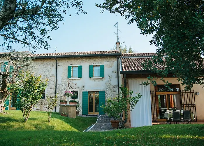Venkovský dům Cascina Girolda